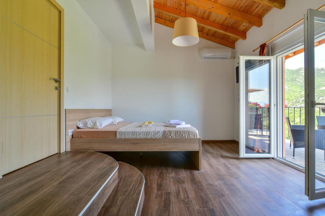 Lakeview Apartments Andela Virpazar Phòng bức ảnh