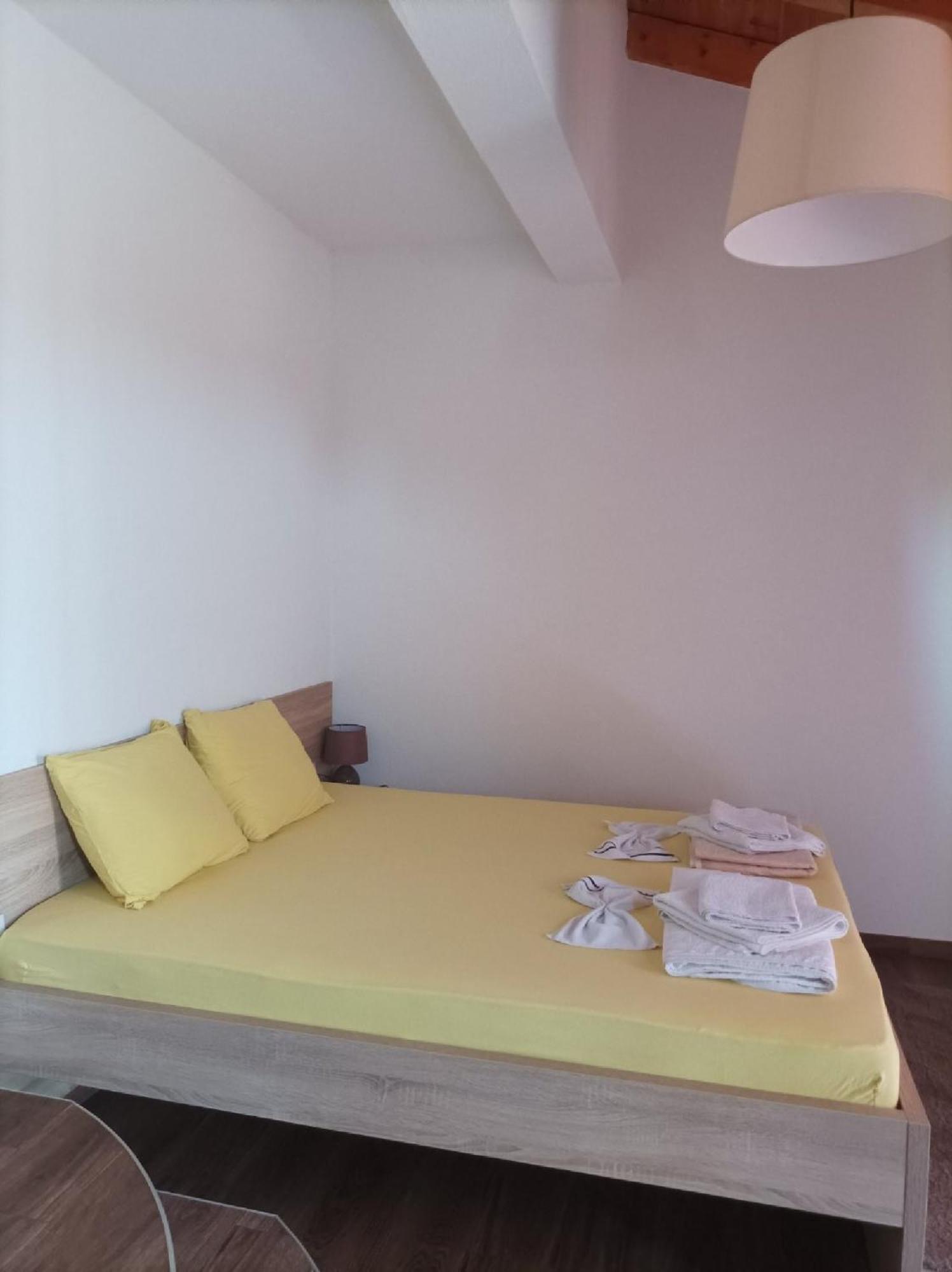 Lakeview Apartments Andela Virpazar Phòng bức ảnh