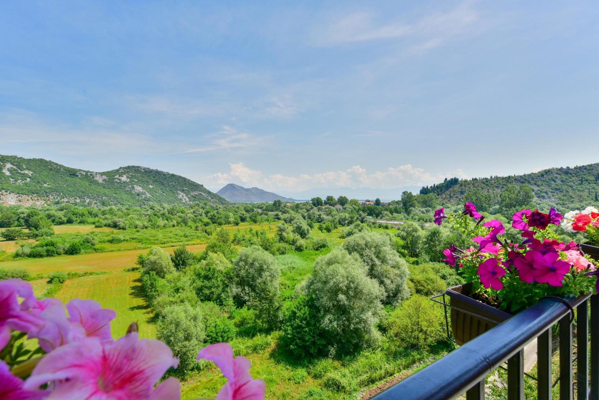 Lakeview Apartments Andela Virpazar Phòng bức ảnh